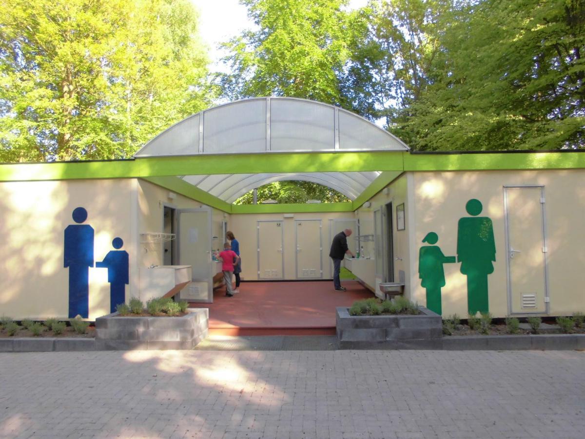 Vakantiepark 'T Urkerbos - Kabouterhuisje Екстер'єр фото